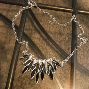 Black Jeweled Fashion Necklace
